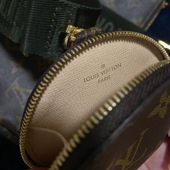 Louis Vuitton Multi Pouchette Accessories - Picture 5 of 10